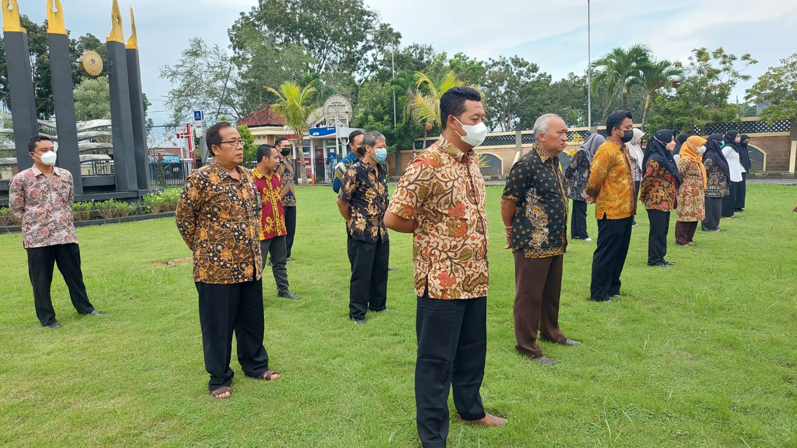 2022 05 27 Jumat, Apel Sore
