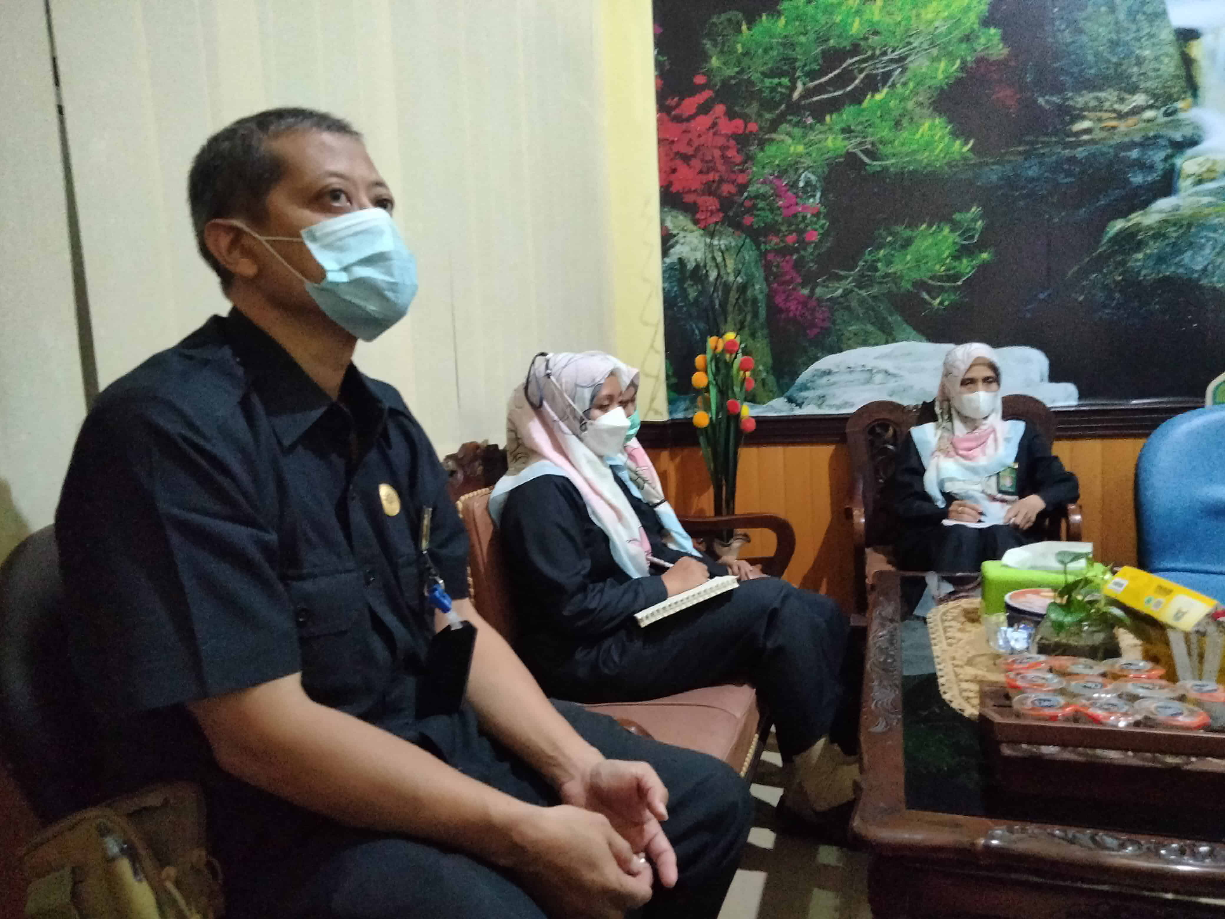 9 11 rapat kesekret 1