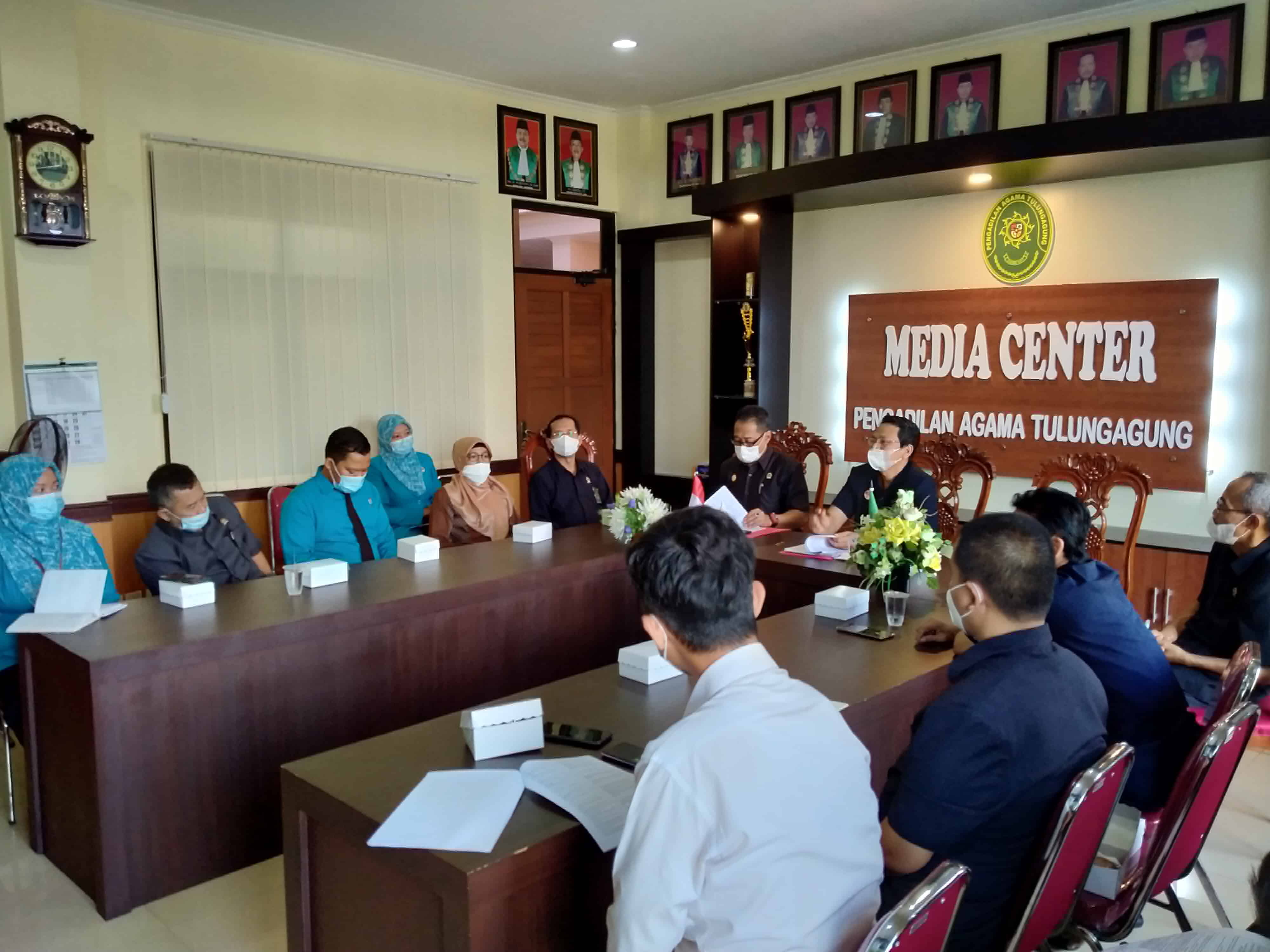 24 08 2021 Rapat Internal 2