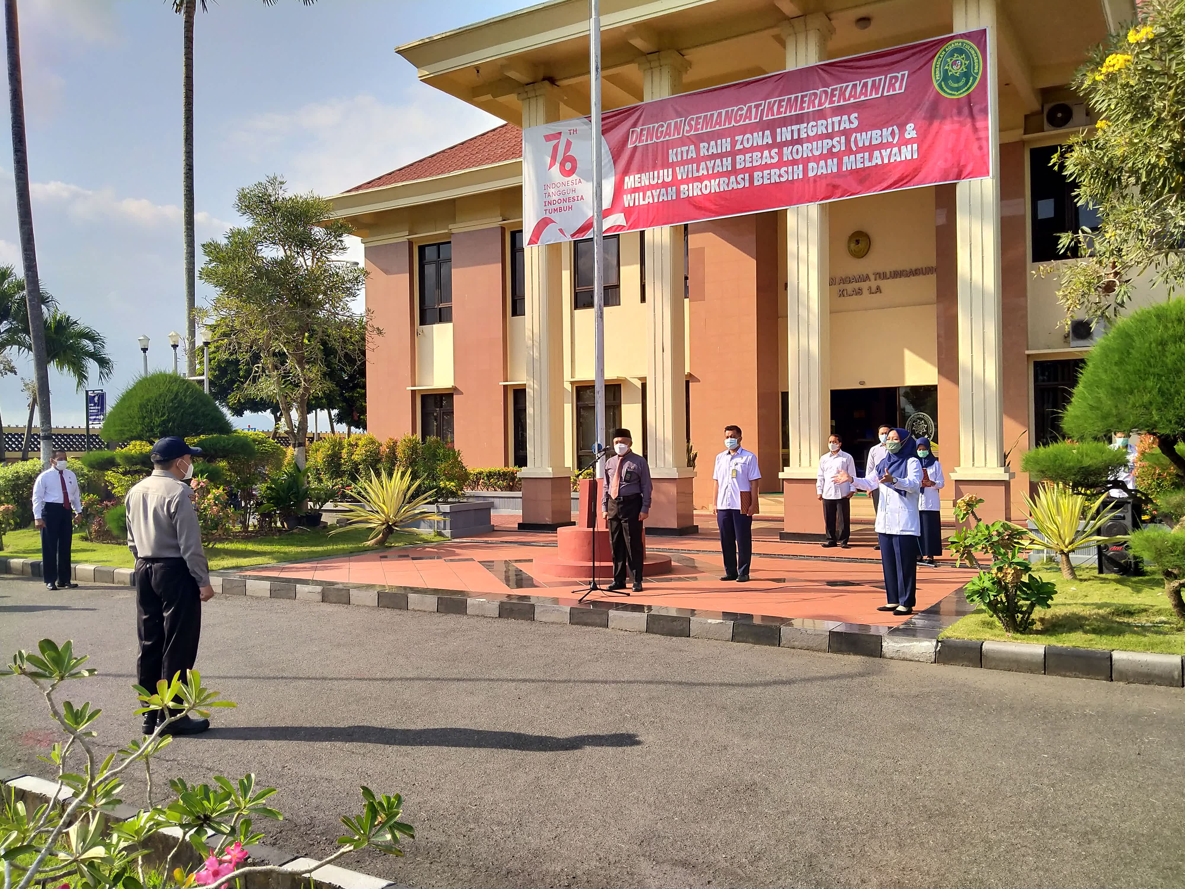 apel senin 4 10 1